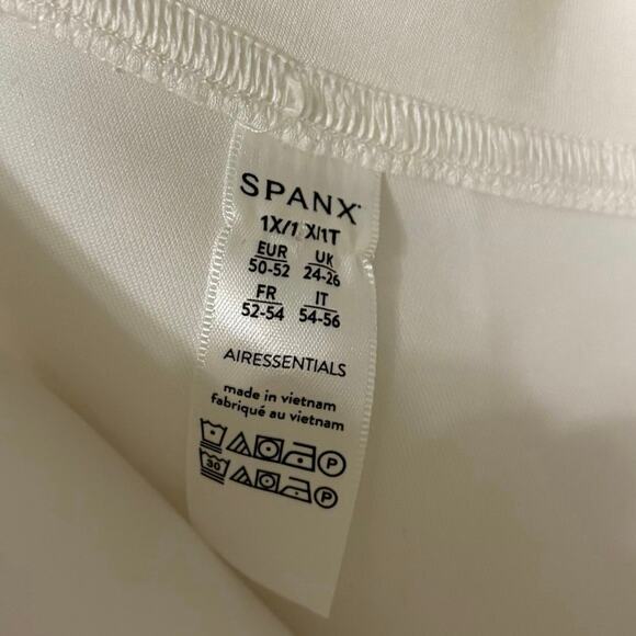 Revolve Spanx Air Essentials White Plus Size One Shoulder Top Size 1X - Picture 3 of 8